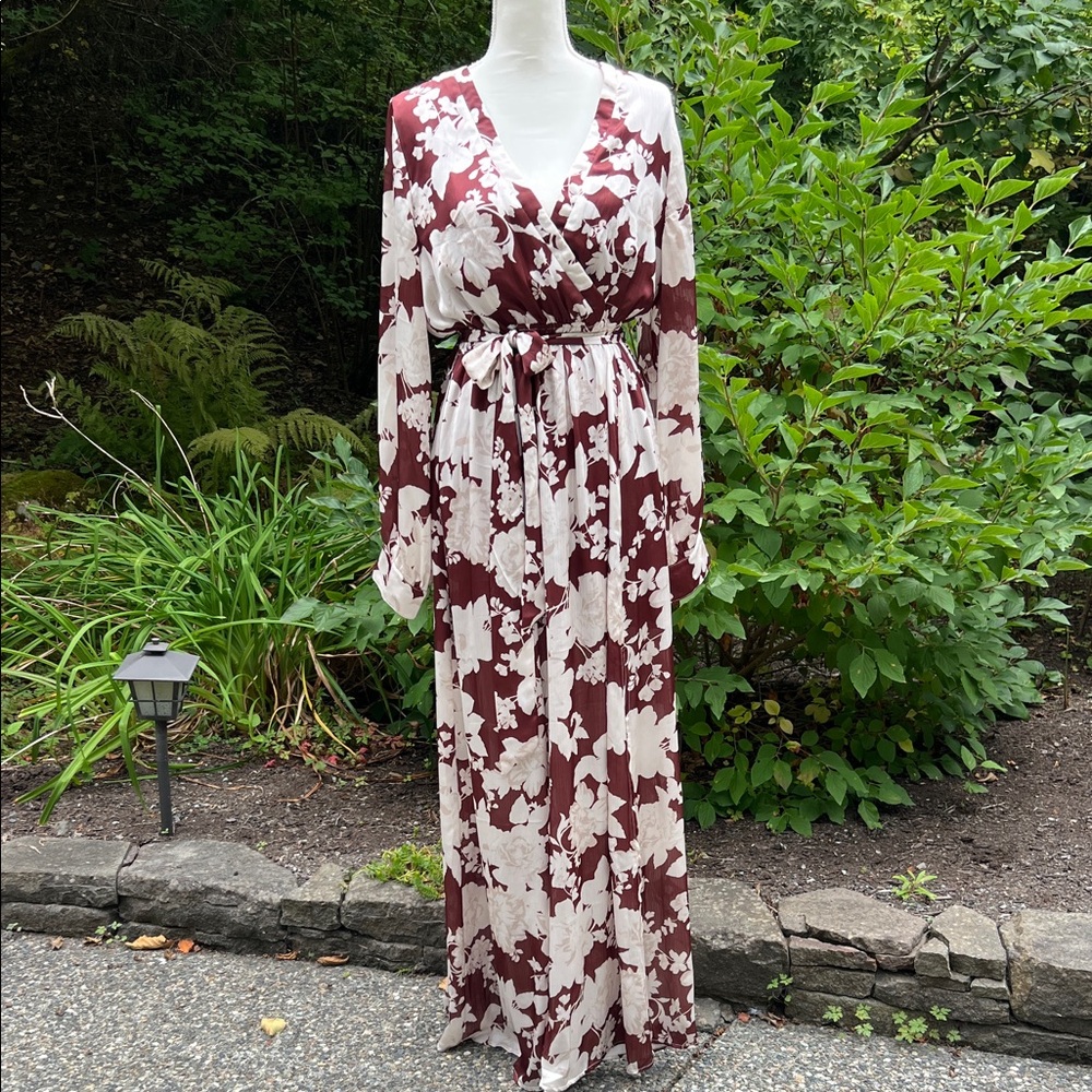 Vici Long Sleeve Maxi Dress